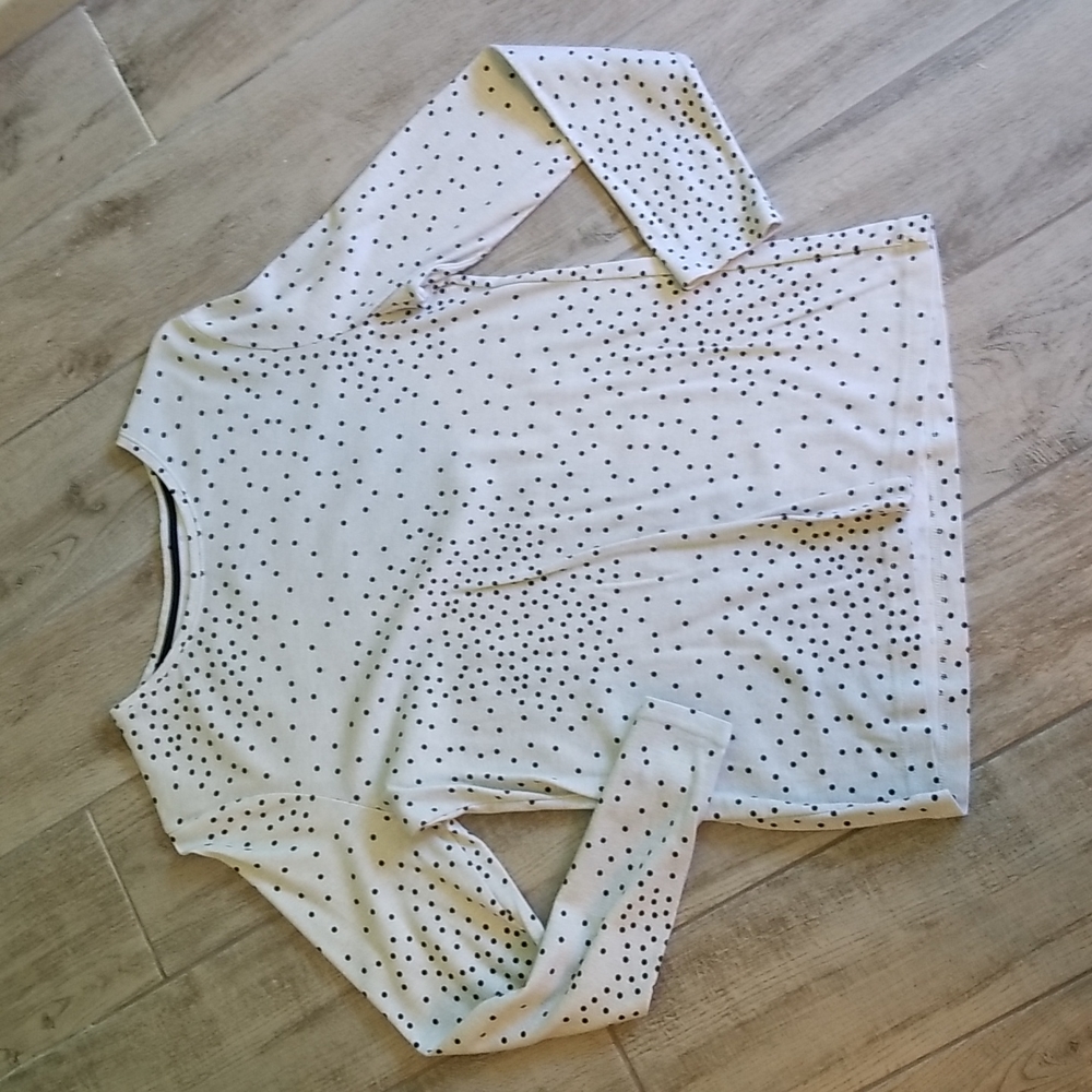 Croft & Barrow Sz M gray, black dot long sleeve top